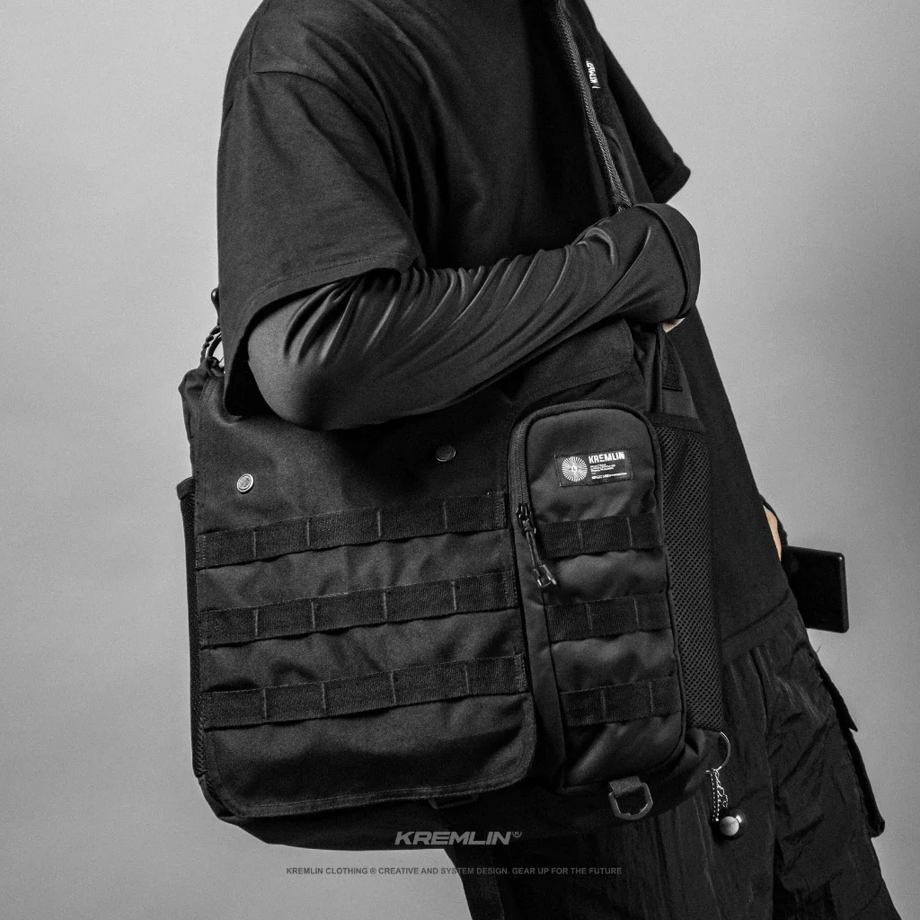 Kremlin Atom - Tactical Slingbag Black 23 L image 5