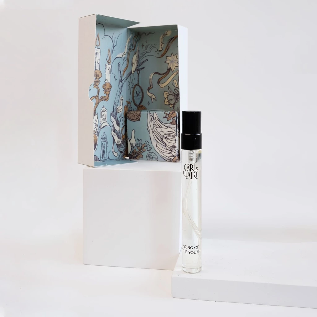 Carl & Claire Eau de Parfum - SONG OF THE YOUTH Travel Size 10ml image 5